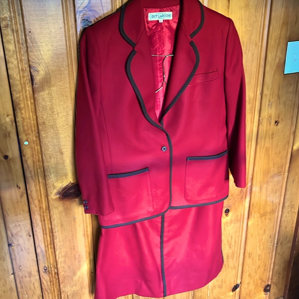 Guy Laroche Paris Diffusion blazer skirt set